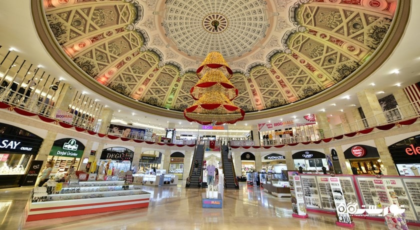 مرکز خرید ویا پورت شهر ترکیه کشور استانبول